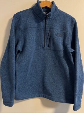 The North Face Gordon Lyons men’s 1/4 zip long sleeve